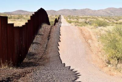 photo of border wall